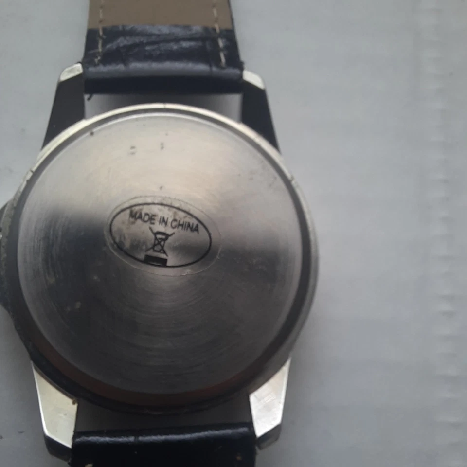 Relógio social masculino pulseira preta E Pluribus Unum American Eagle - Imagem 3 de 4