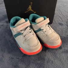 Youth Size 8C - Jordan FLIGHT 23 GT Grey Basketball High-Top Sneakers