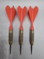 Vintage Set of Darts With Red Flights -17g