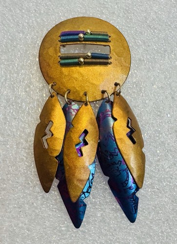 Gorgeous Vintage Artisan Made HOLLY YASHI Niobium Dangle Drop Pin ~ 5/89 - Afbeelding 2 van 8