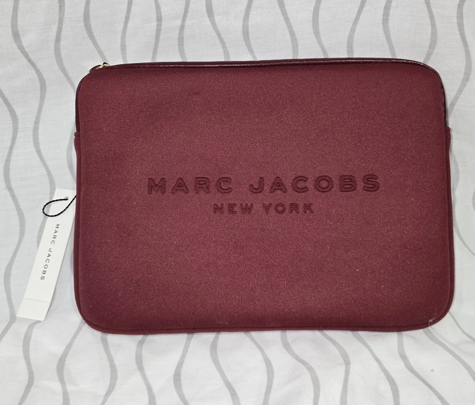 Marc Jacobs New York Tablet Sleeve Padded Red Zip Logo Dark Cherry  - Image 3 of 4