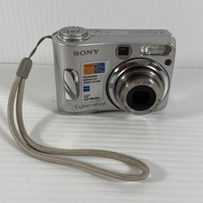 Sony Cybershot DSC-S90 4.1MP Digital Camera Silver FOR PARTS/ Lens Error- Works