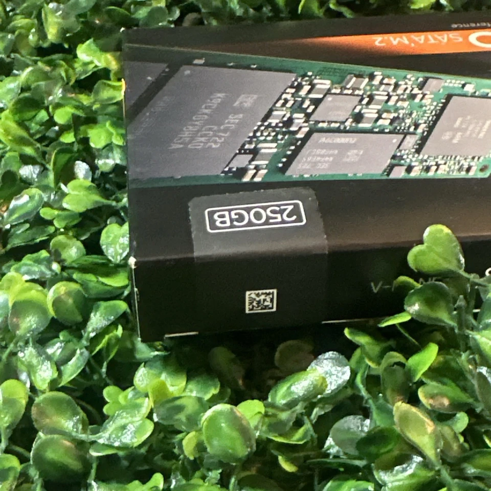 Samsung 860 EVO 250GB M2 V-NAND M.2 SSD 250GB MZ-N6E250 MZ-N6E250bw NEW - Image 3 of 4