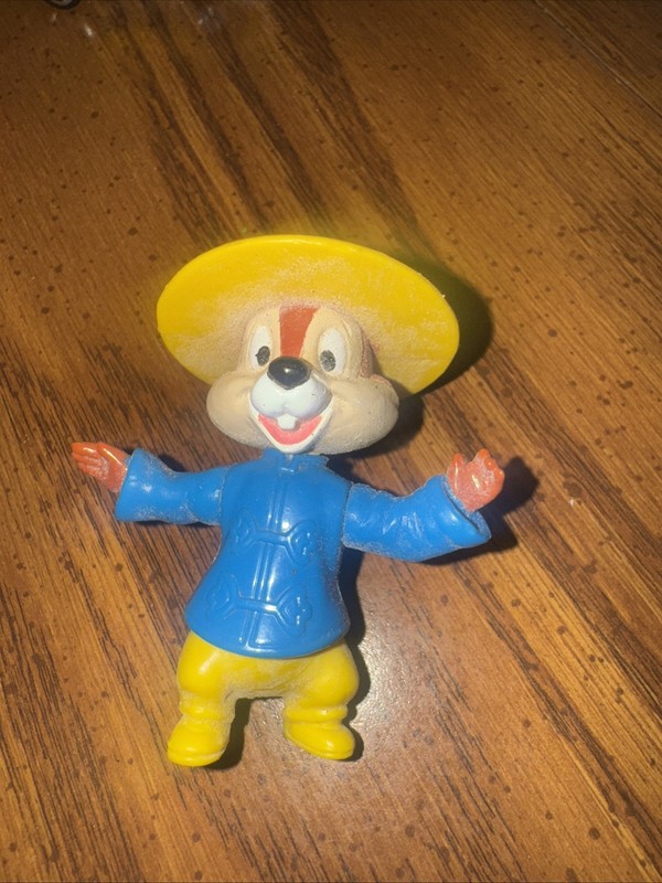 Disney Chip N Dale Epcot Chinese Figure