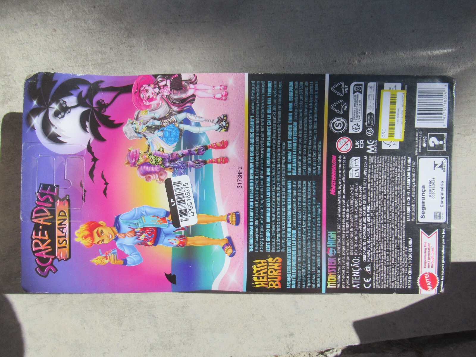 Monster High doll NEW IN PACKAGE "Scare-Adise Island" Heath Burns