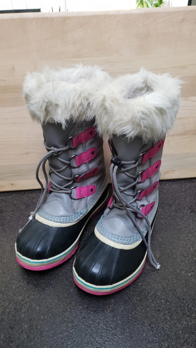 Sorel boots pink best sale laces