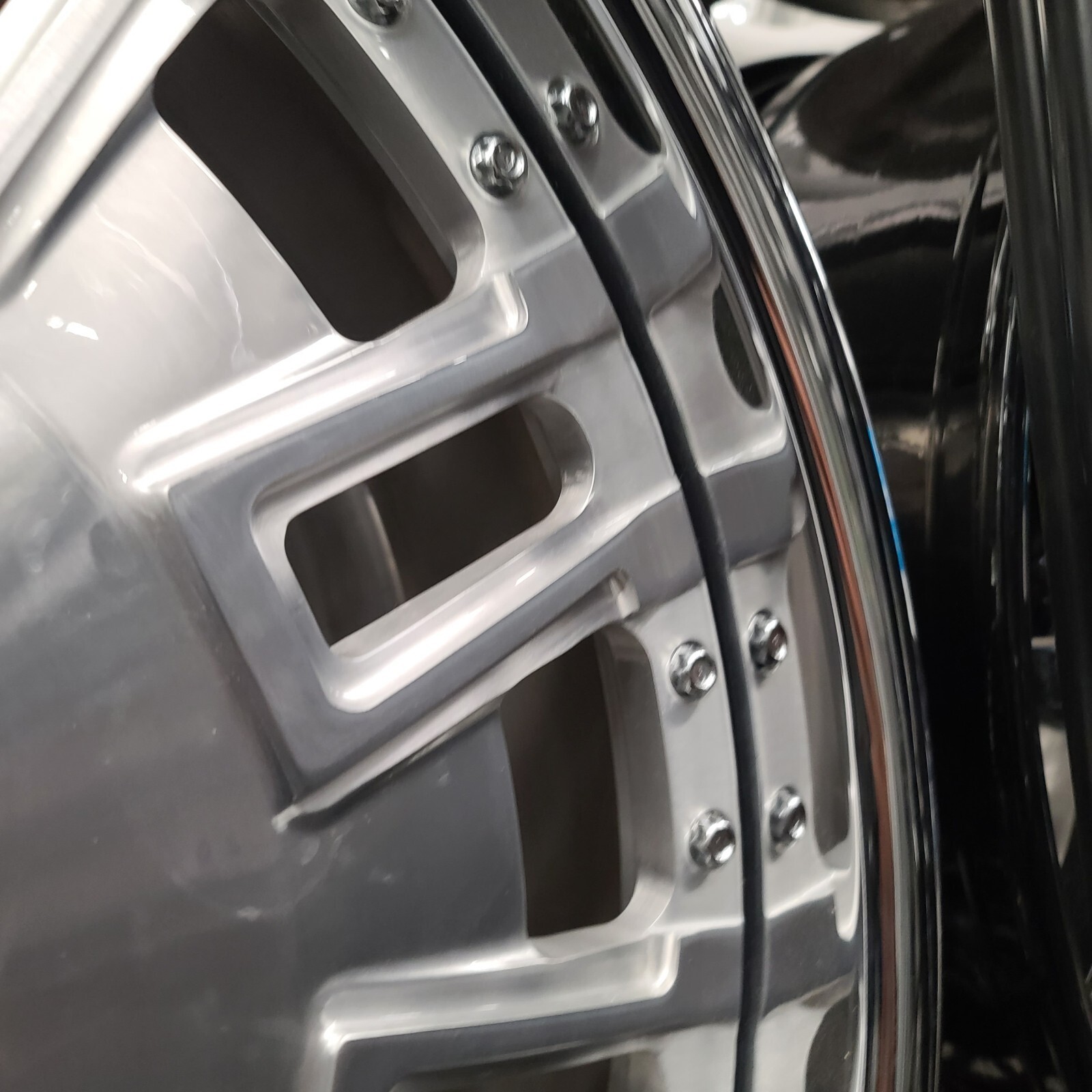 24" FORGIATO LICENZIATO 5X112 MBZ SLCASS S580 S560 S550 AUDI BMW ROLLS ROYCE