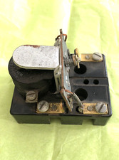 Antique Square D 8501 TypCO-3 Industrial Control Relay, 10A, 115-230 V. Series A