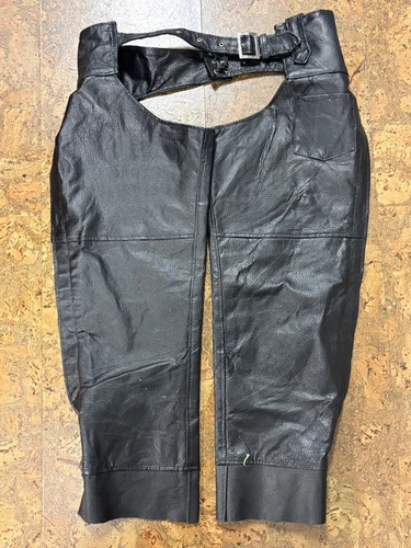 NEW Diamond Plate Buffalo Leather Motorcycle Biker Chaps Size Small Black