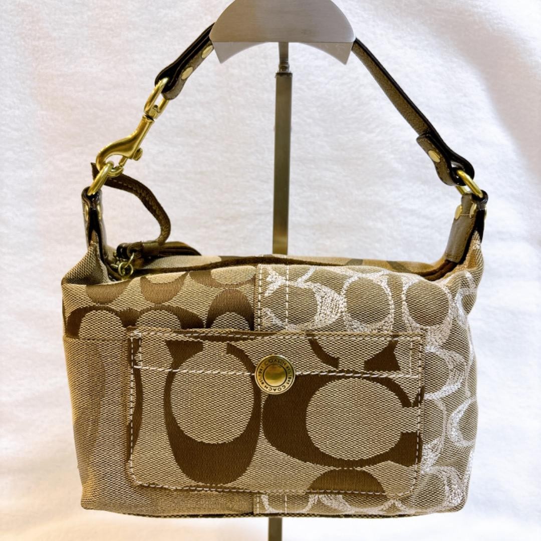 level Rare patchwork Coach accessory pouch - image 3