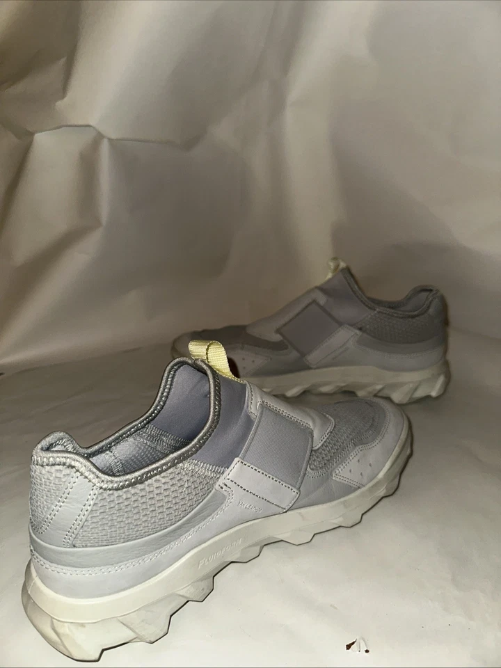 Ecco Mx Yak Leather Slip On Shoes Hiking Size 42 11 11.5 Grey Barely Worn Clean - Image 3 of 4