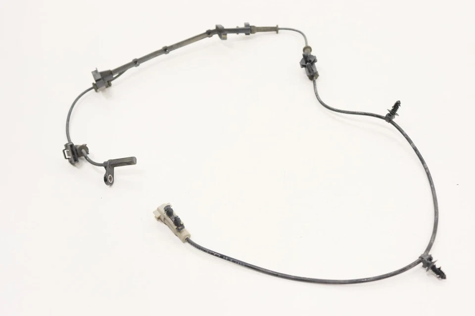 Dodge Challenger 2011-2023 trasero izquierdo abs sensor de velocidad de rueda OEM 04779643AD Foto 3 de 4