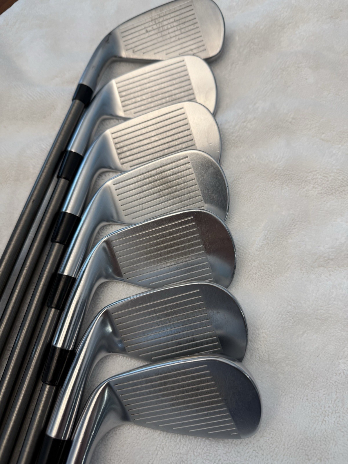 620 CB 3-PW Iron Set w/ Project X LZ Steel Shafts - Titleist Golf Club
