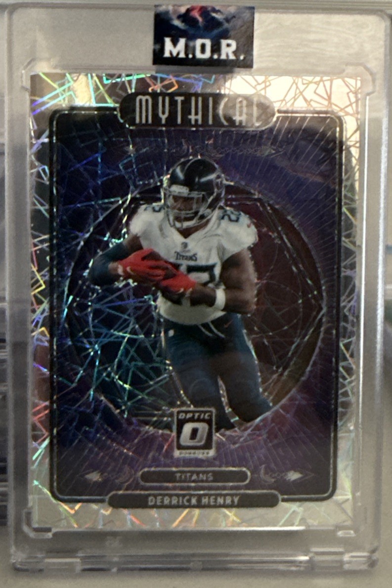 2021 Donruss Optic- Mythical Prizm Derrick Henry Case Hit #MY-13