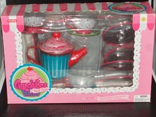 SCHYLLING 15 Piece CUPCAKES TEA SET Ages 3 Plus Metal NIB