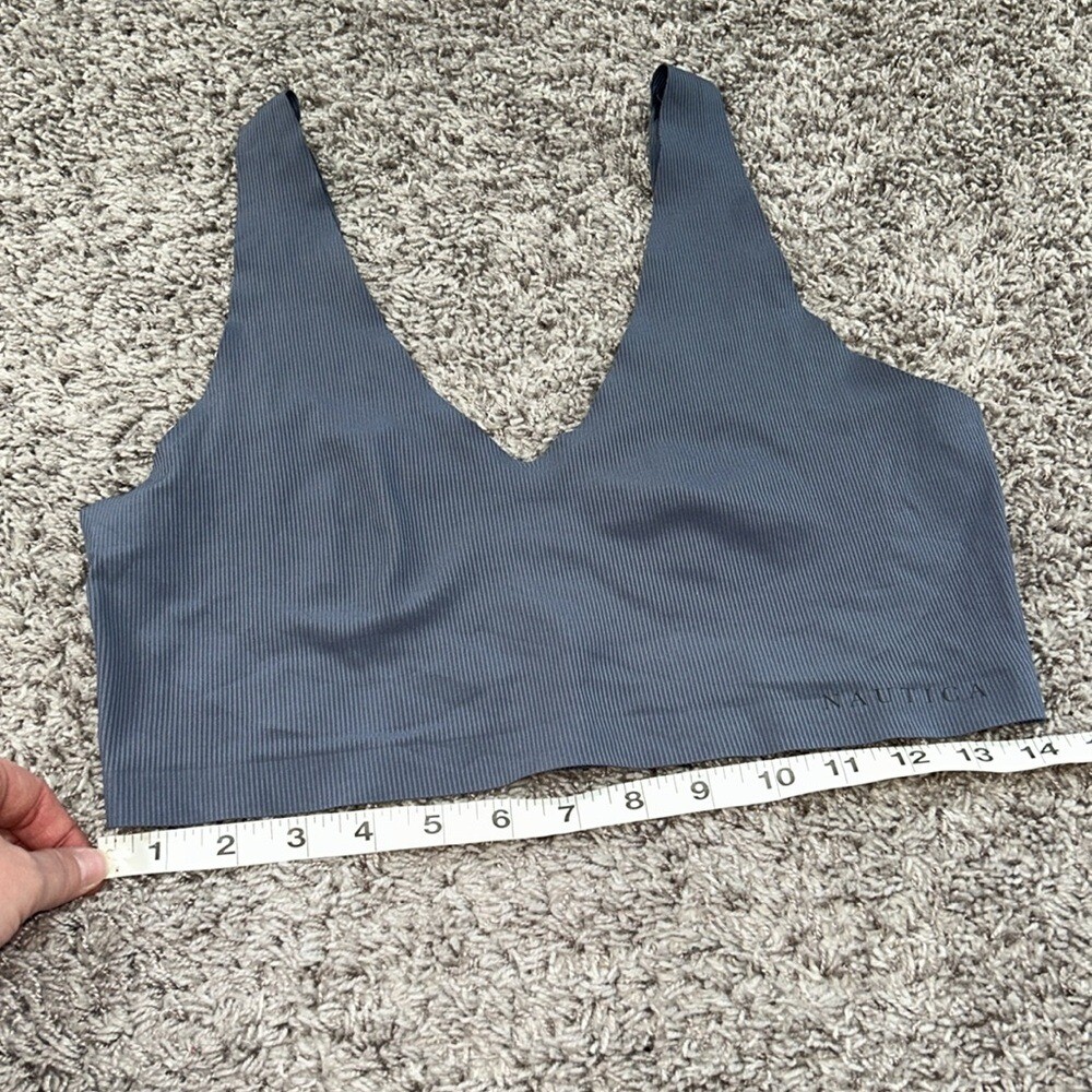 Picture 3 of 6