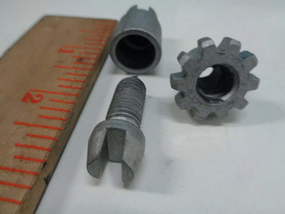 PORSCHE 911 924 924S 928 944 951 968 EMERGENCY HAND BRAKE SHOE ADJUSTING SCREW - Image 4 of 4