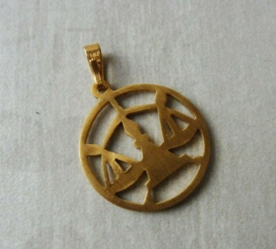 Pendentif plaqué or signe astrologique Balance SO OR