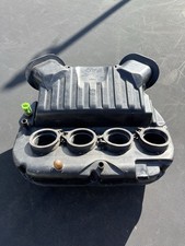 2003 2004 SUZUKI GSXR 1000 AIR BOX AIR CLEANE...