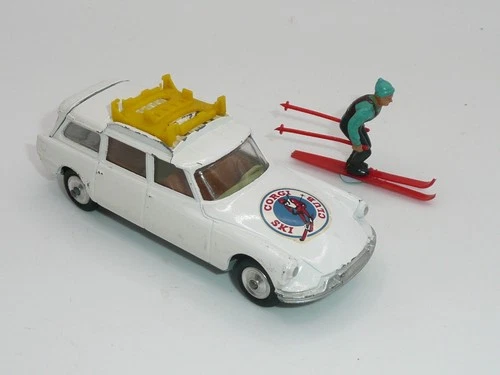 Corgi 475 Citroen Safari Corgi Ski Club W/ Figure & Ski Equipment *original*