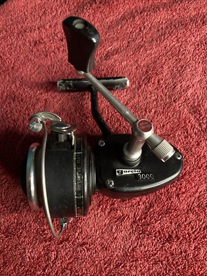 Vintage Garcia 3000 High Speed Spinning Fishing Reel Good
