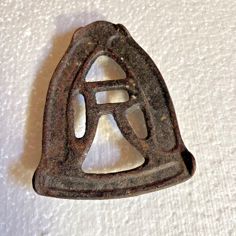 Antique Flat Iron Trivet for heating