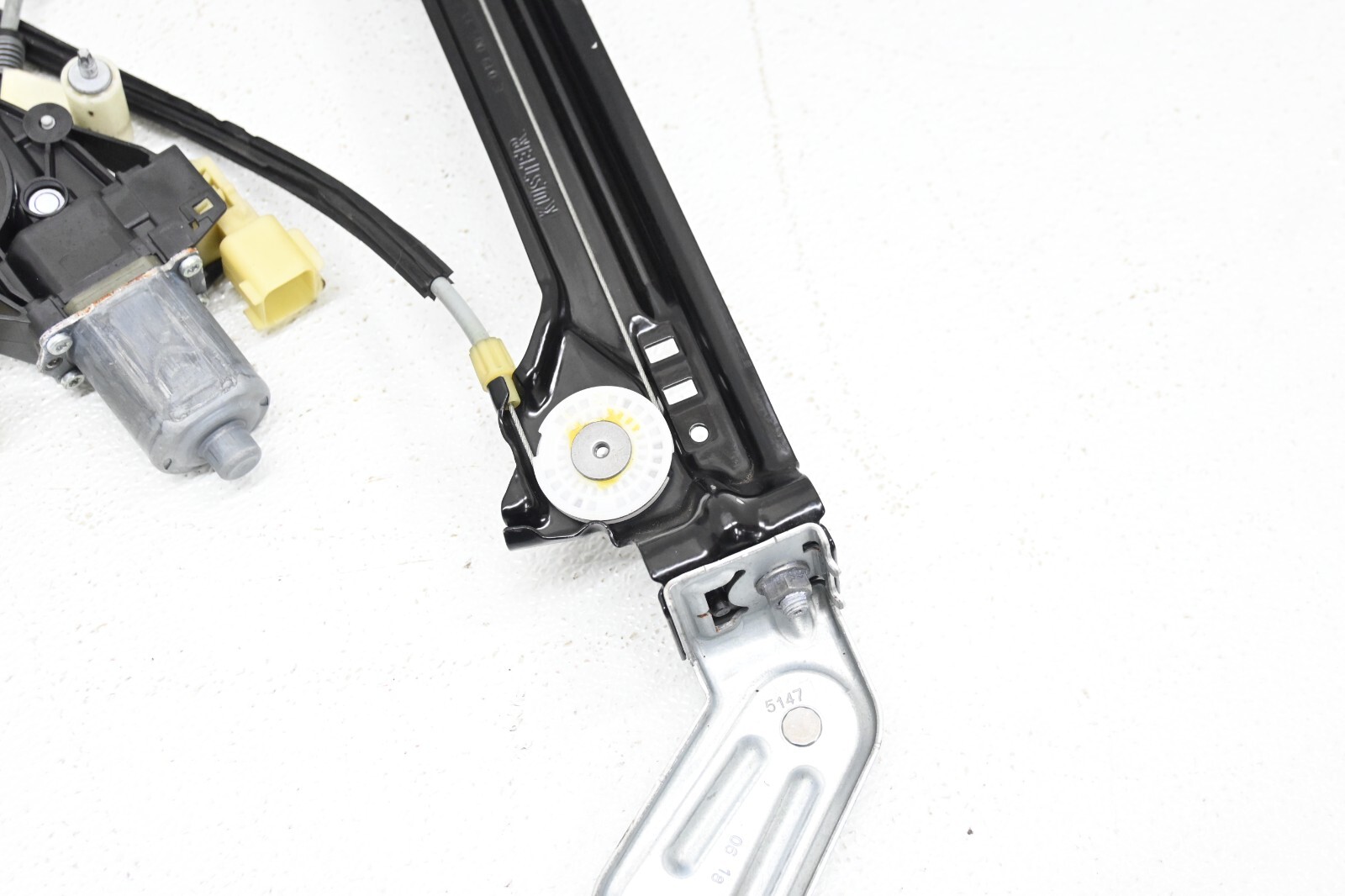 ⭐ 14-20  Maserati Ghibli Rear Left Side Power Window Regulator Drive Motor Oem