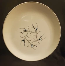 Vintage Salem China USA Simplicity Dinner Plates 10"- set of 2.