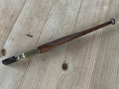 ANTIKER SHARRATT & NEWTH LONDON DIAMANTBESTÜCKTER LACKGLASSCHNEIDER - OLIVENHOLZ?