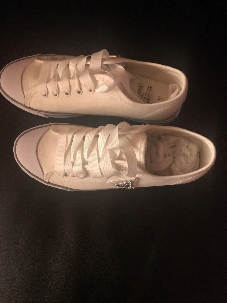 Cheap guess best sale shoes