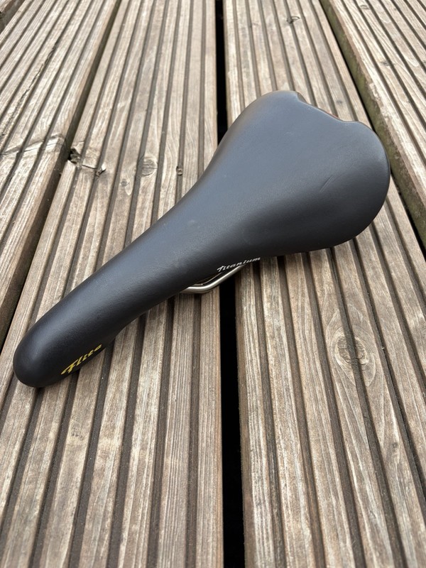 Selle Italia Flite Titanium Road Bike Saddle Black Vintage Cycling