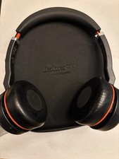 Jabra Bluthooth Headphones and Case HSC040W