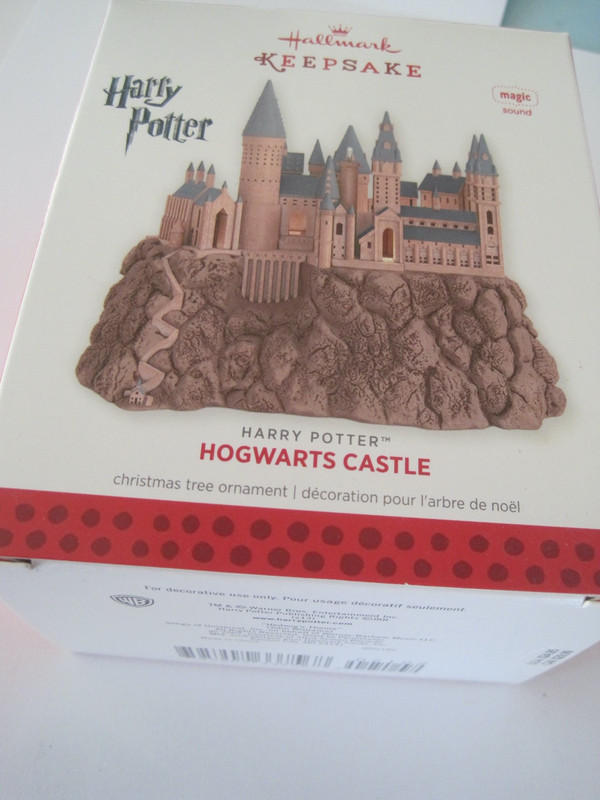 Hallmark Keepsake Ornament Harry Potter Hogwarts Castle Magic Sound 2013