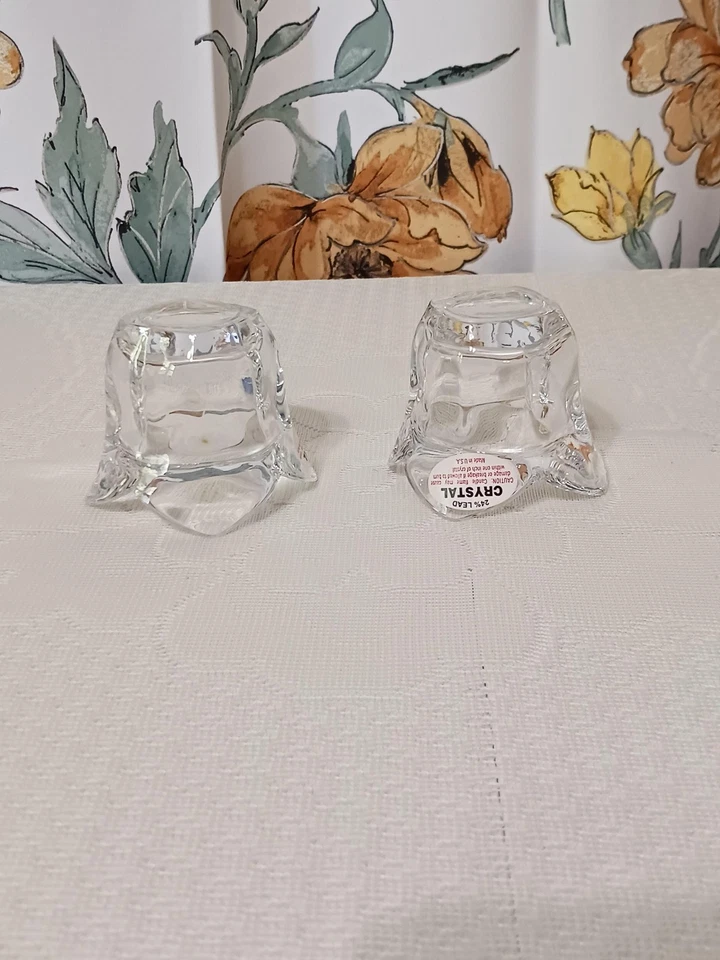 Par de Candelabros Votivos Pesados 24% Cristal Plomo Borde Flor Transparente Hecho en EE. UU. Foto 3 de 4