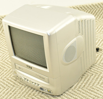Vintage RCA 9'' T09085 VHS Combo CRT TV  Mini Silver Tested WORKING - No Remote