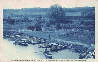 Evry Petit Bourg EVRY 91 Essonne Ensemble de la Berge prise du Pont suspendu