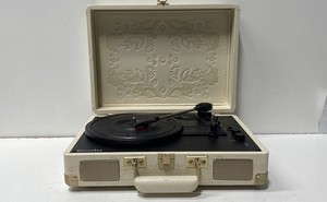 Crosley CR8005U-EF1 Cruiser Record Player Folklore Florale Cream Case Tested