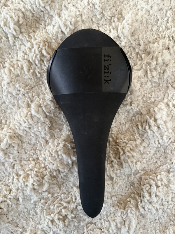 fizik aliante r5 saddle