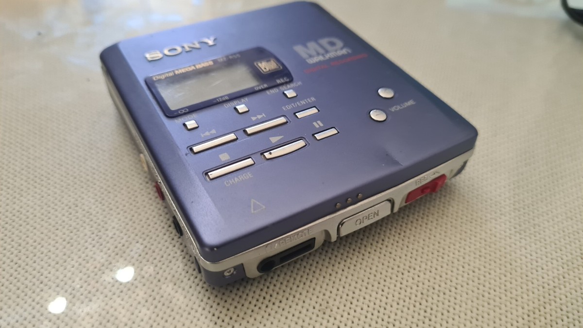 [希少]SONY MD WALKMAN MDプレーヤー SONY MINIDISC MD PLAYER MZ-R55 WALKMAN | eBay