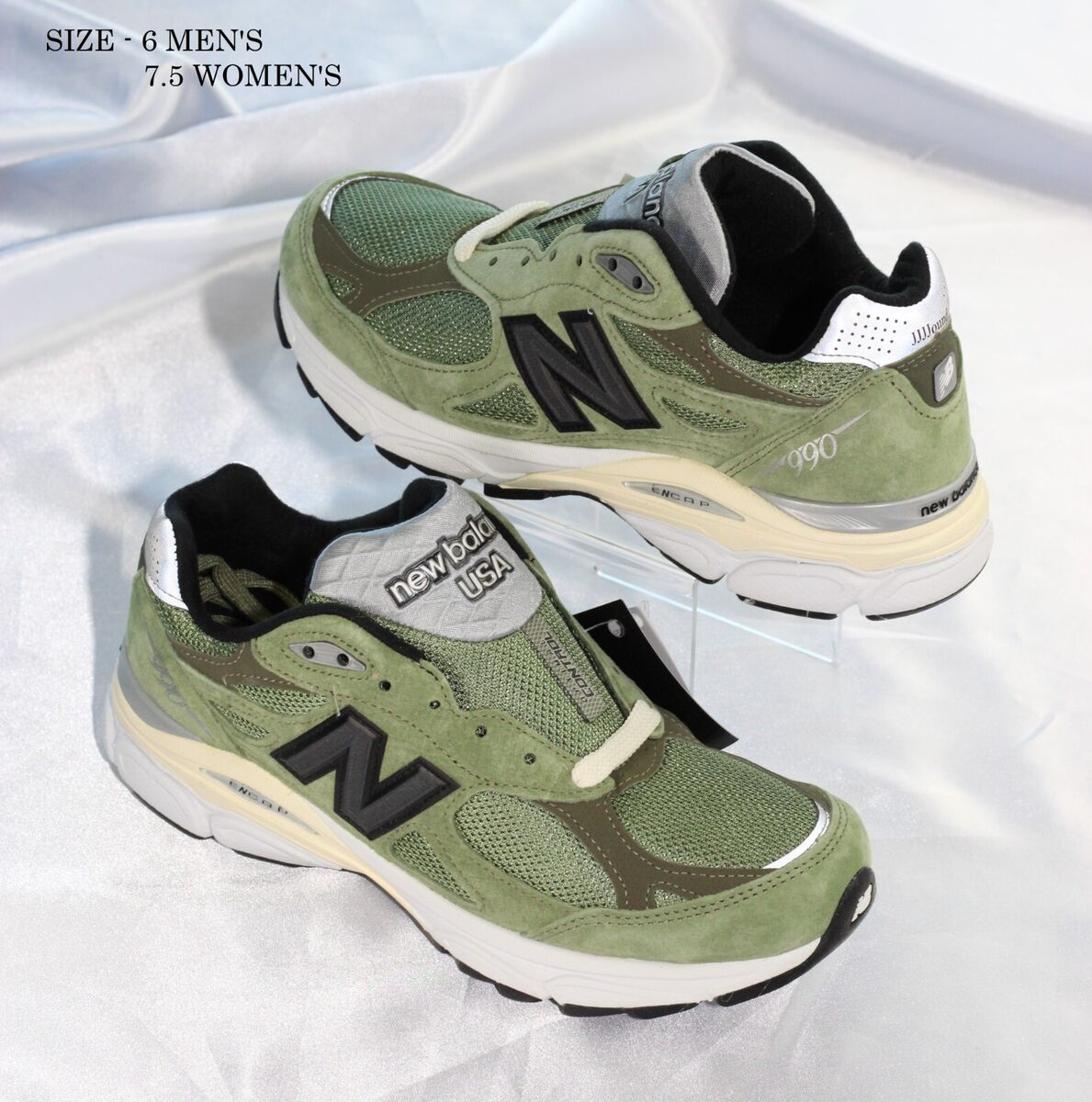 Size 6M - New Balance 990v3 x JJJJound Olive Green White Size 6M - New Balance 990v3 x JJJJound Olive Green White