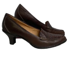 Sofft Women’s Brown Heels In GUC. Women’s Size 9.