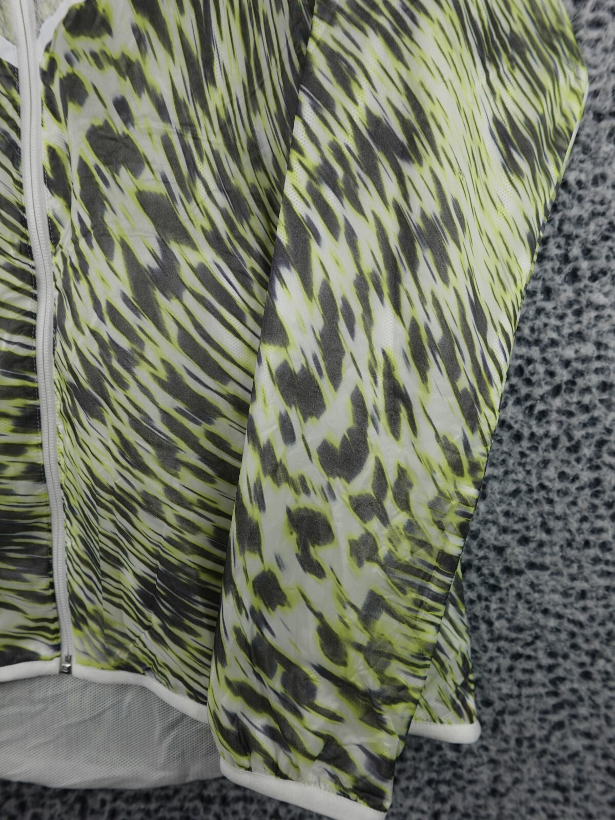 Nike Hyperfuse Windrunner Jacket Green/White Wind… - image 4