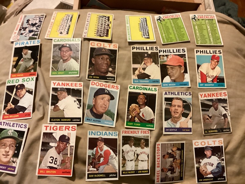 Lot (33) 1964 Topps Low to Mid Grade - Stars Commons - All Cards Pictured -