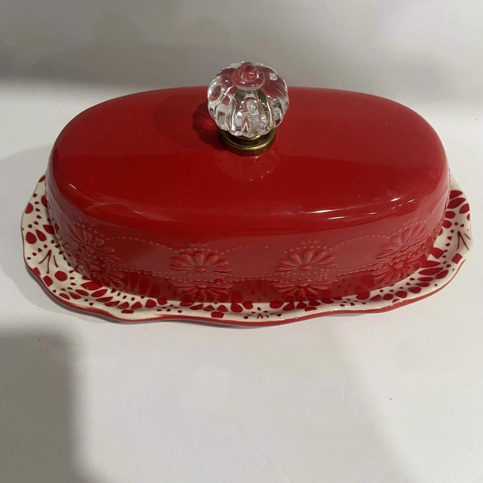 The Pioneer Woman Red Floral Bursts Covered Butter Dish Clear Top Knob 8” Xmas