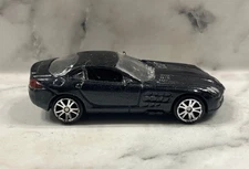 Mercedez Benz SLR Mclaren 2006 1:64 Black Metallic