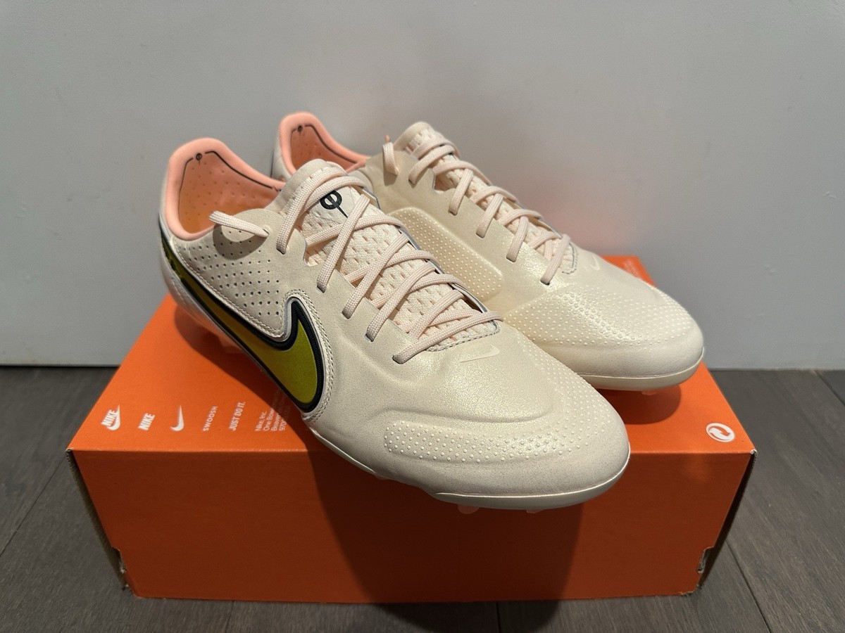 Size 7.5 - Nike Tiempo Legend 9 Elite FG 'Lucent Pack' CZ8482-801