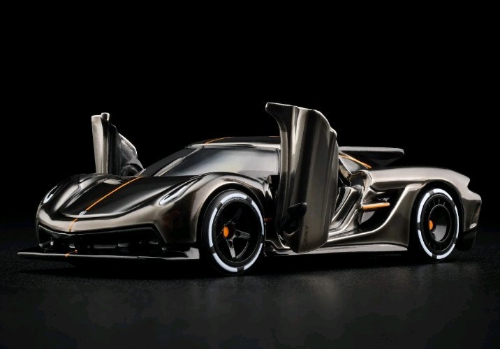 IN HAND 🔥2025 Hot Wheels RLC Koenigsegg Jesko Absolut Member