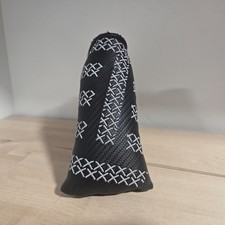 Bettinardi - Tour Dept. Poison T-Hive Headcover