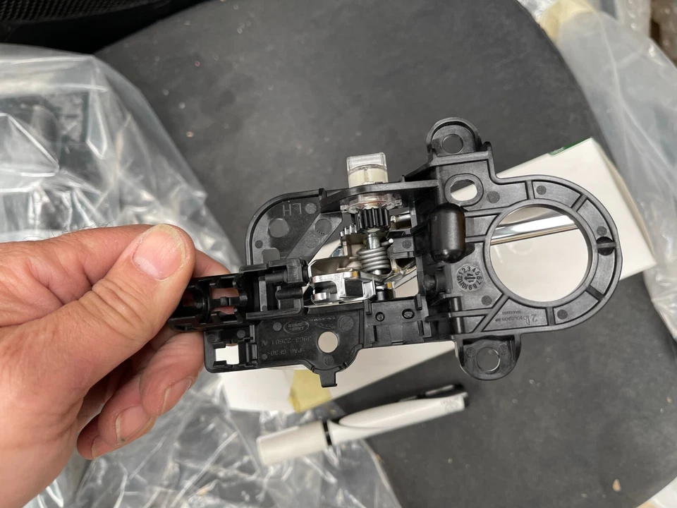 Jaguar I-Pace E Pace Evogue 2018 + LH manija de puerta delantera y trasera T4K7744 Foto 2 de 4