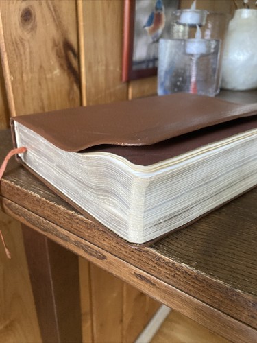 1964 Thompson Chain Reference Bible KJV Burgundy Bonded Leather Regular Size - Picture 10 of 12